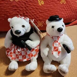 9072-C-Coca Cola Bean Musicland Swingster Couple Polar Bears